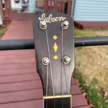 Load image into Gallery viewer, 1920&#39;s Gibson Ukulele Style 3
