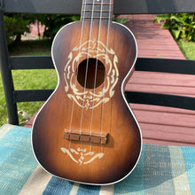 Load image into Gallery viewer, 1940&#39;s Harmony Art Deco Stencil Ukulele
