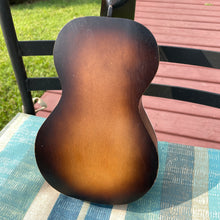 Load image into Gallery viewer, 1940&#39;s Harmony Art Deco Stencil Ukulele
